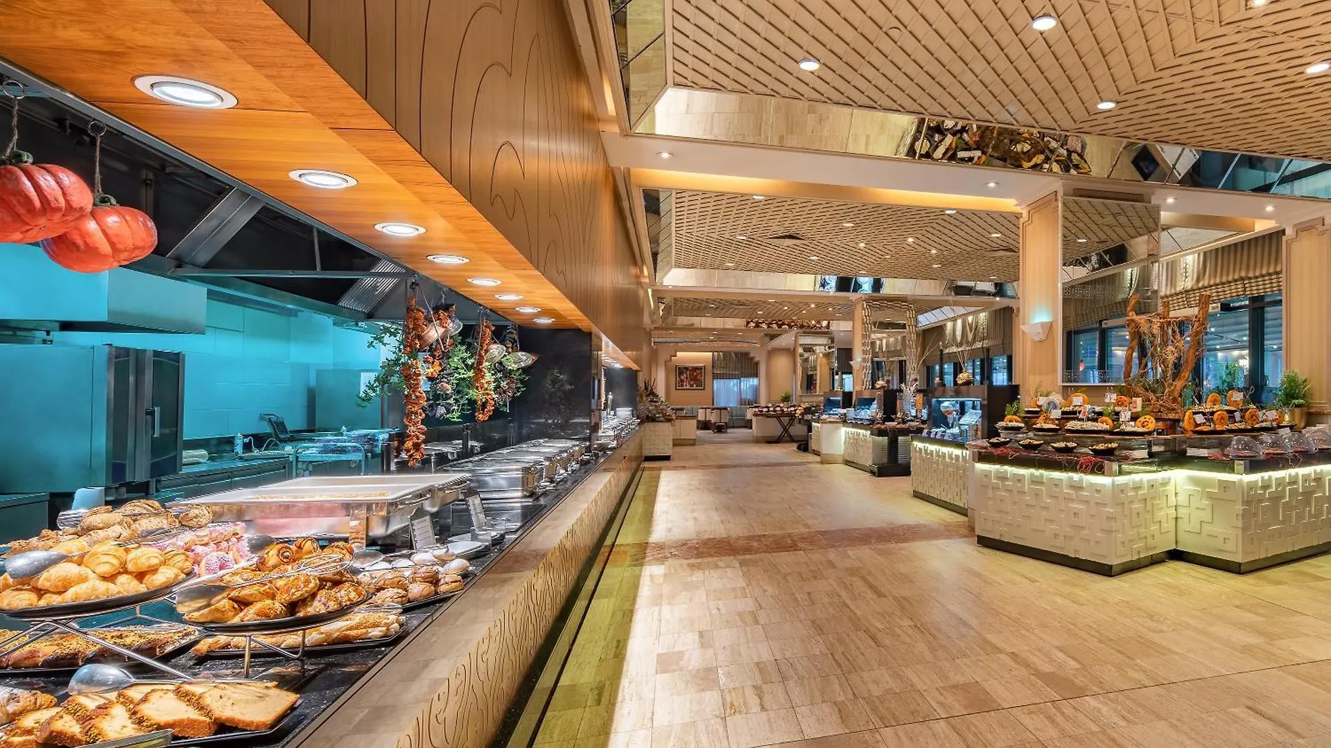 Rixos Downtown Antalya - The Land Of Legends Access Hotel