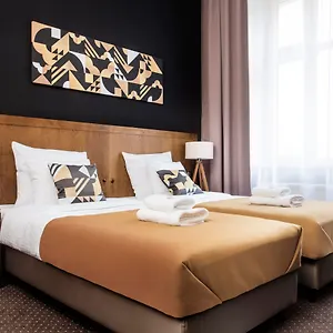 zulian-aparthotel.krakowhotelspoland.com/