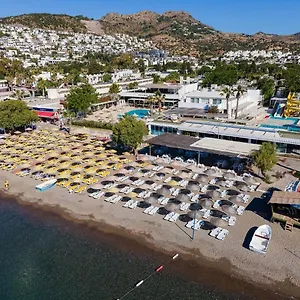 petunya-beach-resort.aegeanhotels.net/