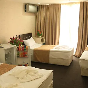 istanbul-grand-aparts.istanbul-turkeyhotels.com/