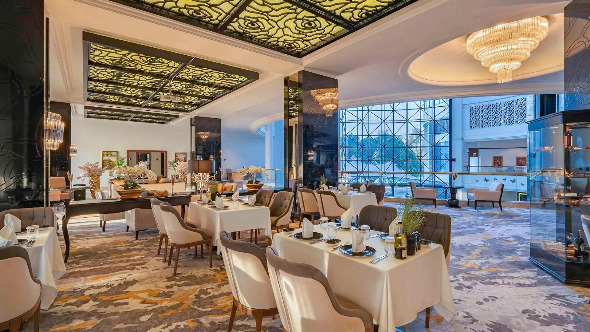 Hotel Rixos Downtown Antalya - The Land Of Legends Access